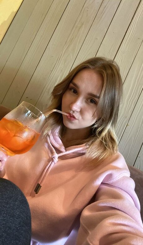 DollHole GrabFuck Quick model image