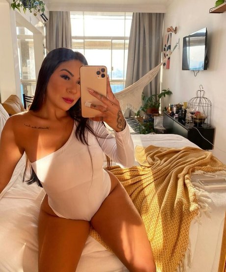 MC Plebeia best actress gallery