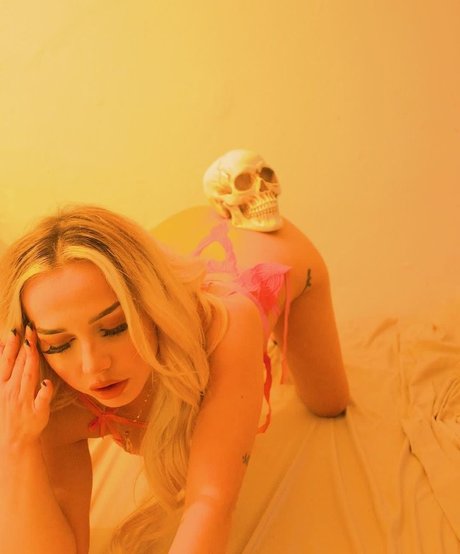 krippymami pornstar nude archive