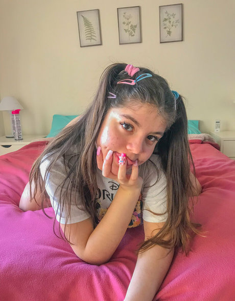 Arilol hot actress archive