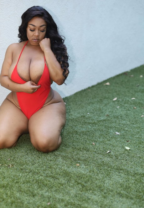 blonde yoga onlyfans free sexy pic