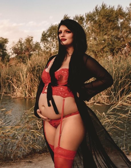 Raven Orion model sex pics