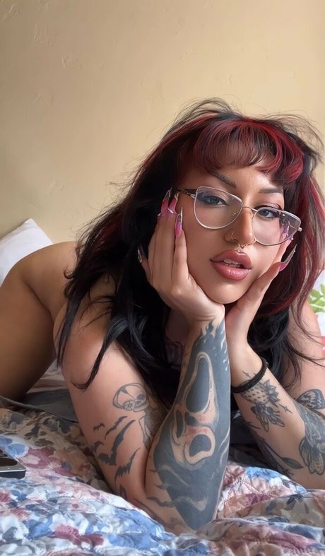 Damnitselin star porn image