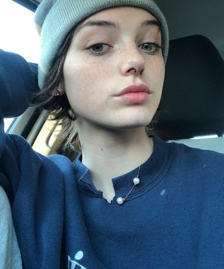 shrooms q beautiful pornstar image