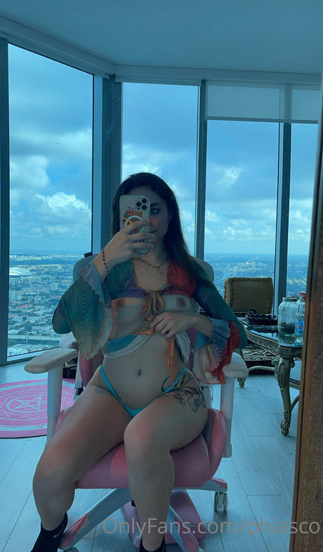 Phiasco pornstar hot gallery