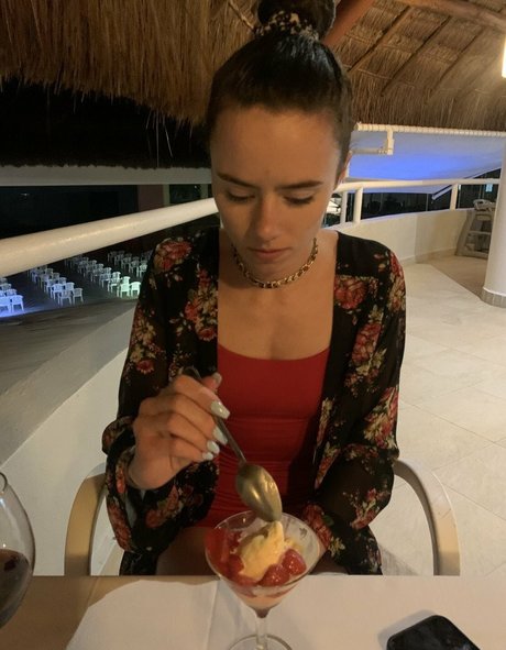 skyhighsierra model pretty galleries