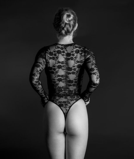 blonde college onlyfans pretty pics