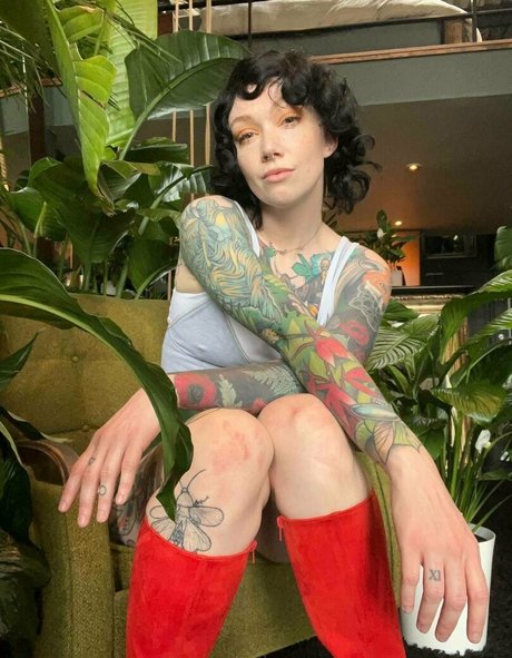 matildassecret erotic star images