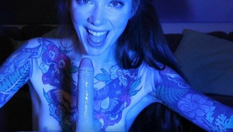 matildassecret model pretty photo