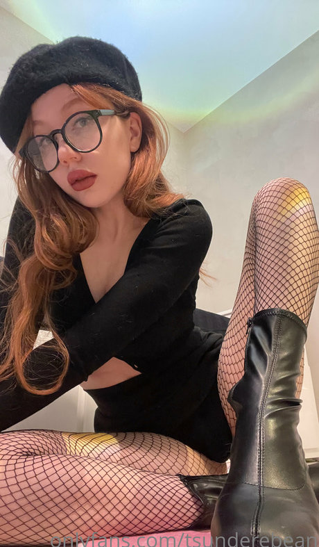 redhead ass onlyfans hot pic