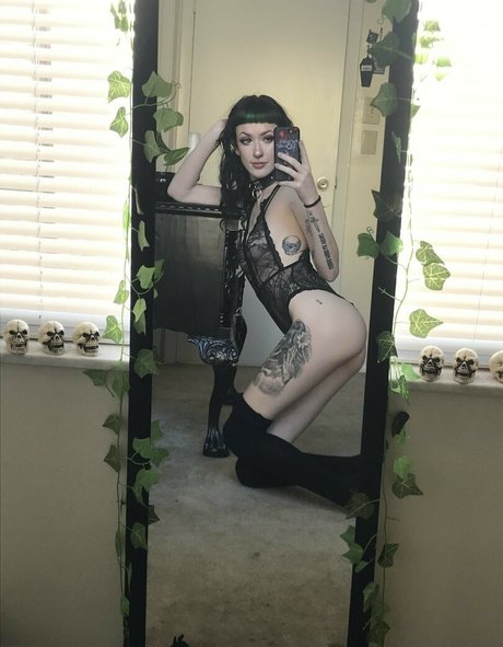 Elaraelias erotic model galleries