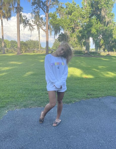 Babyjayne model naked photos