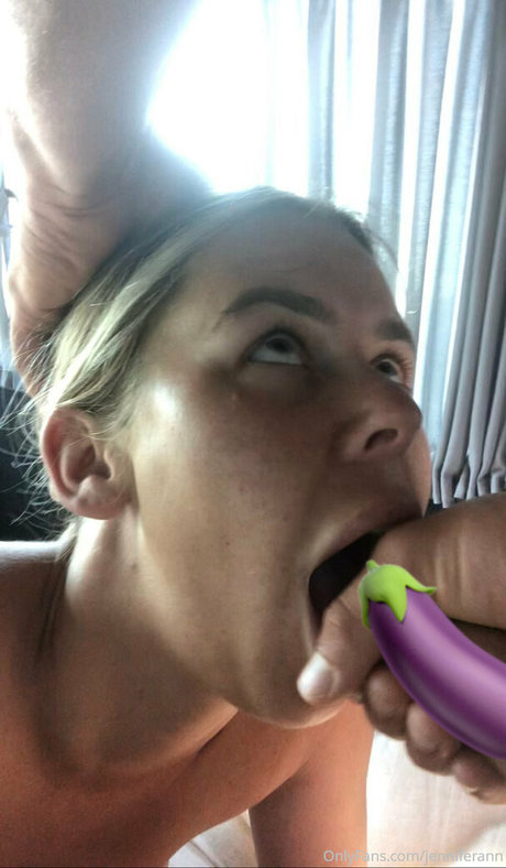 Jennifer Ann beautiful star gallery