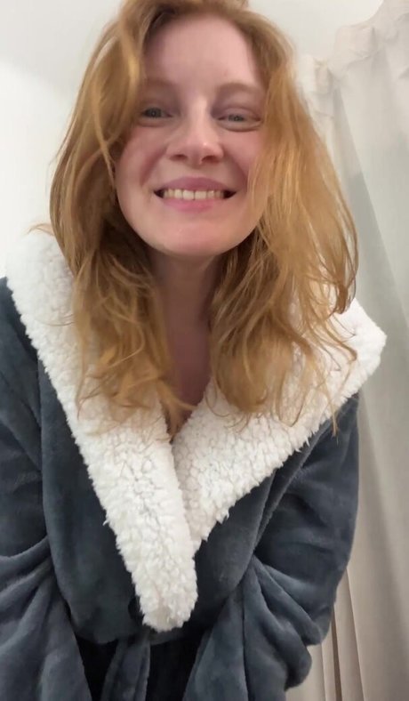 Hummingael pornstar photos