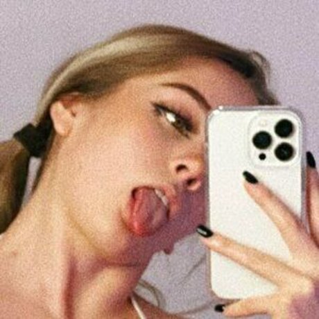 Latiabren model xxx img