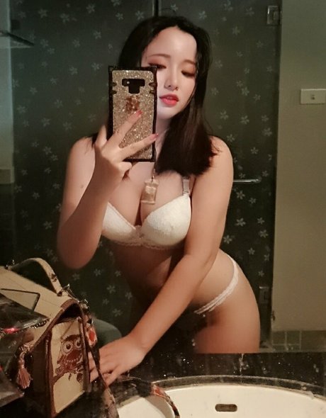 Chono Black art actress pic