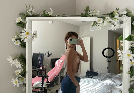 Isa Marin nudes pornstar galleries