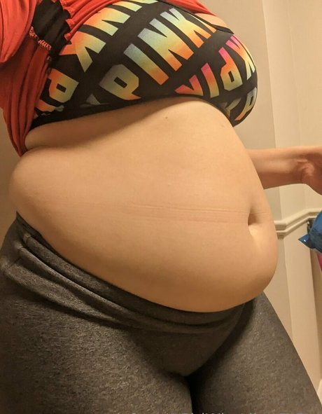 Agirlwholikestoeat pornstar nice gallery