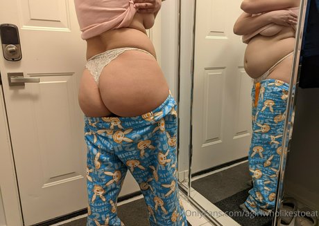 Agirlwholikestoeat pretty star pictures