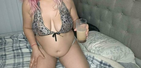 smoking onlyfans sexy pics