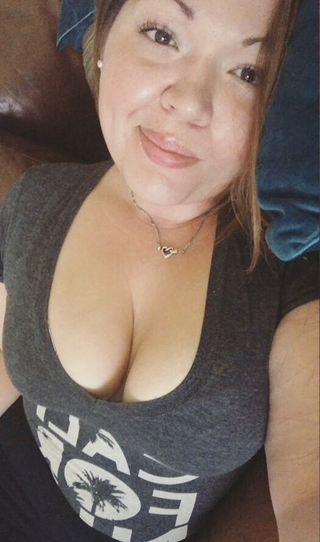 Miss Starry exclusive actress image