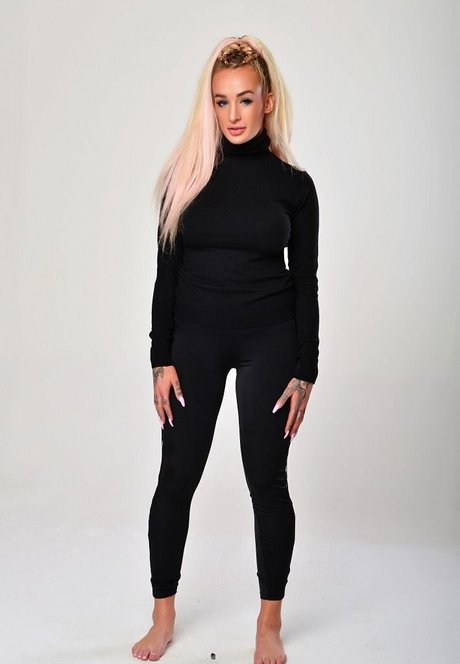 Daisy Lee high quality actress galleries