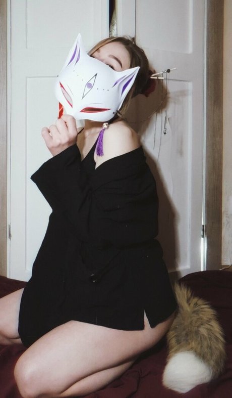 Lana Delmar hd model image