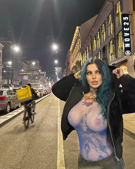 Riae pornstar art photo
