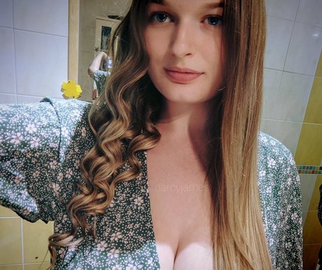 darcyjames pretty pornstar img