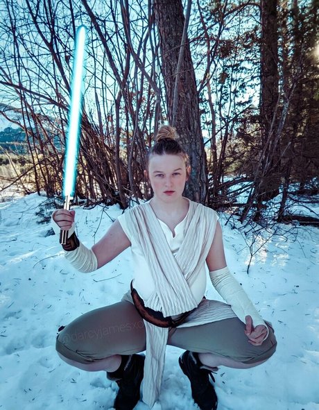 darcyjames free actress photo