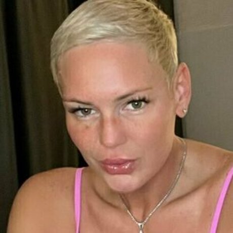 KADEN KOLE erotic star images