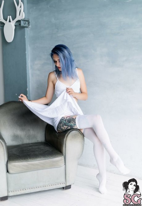 tiny tits onlyfans nudes pic