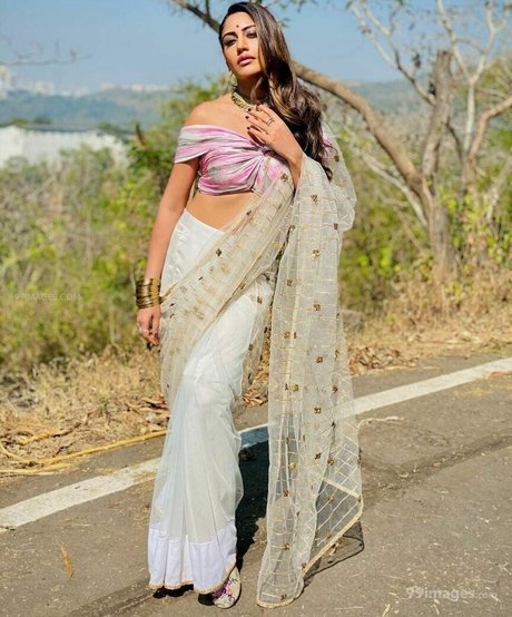 Surbhi Chandna xxx model photos