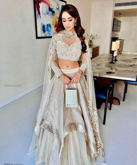 Musskan Sethi hot model gallery