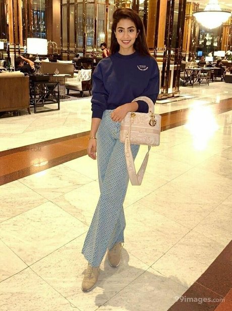 Musskan Sethi star adult photo