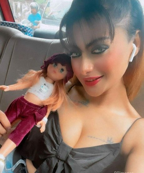 Suhaani Laskar top star picture