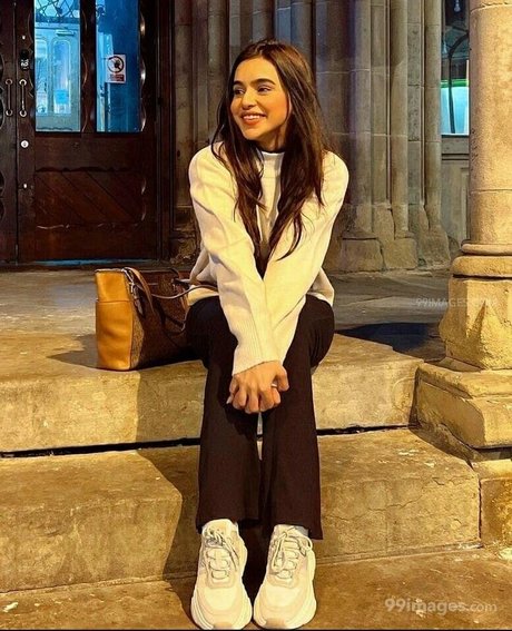 Ankitta Sharma star sex image