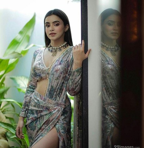 Ankitta Sharma model top photos