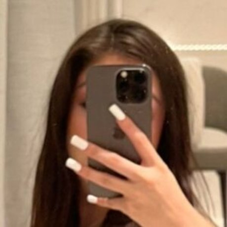 Ashley G erotic actress photo