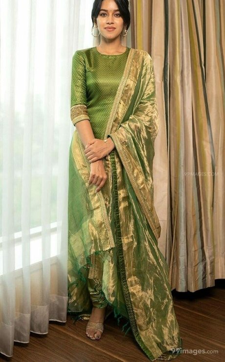 Mirnalini Ravi top model photo