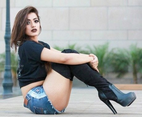 Ketika Sharma star best gallery