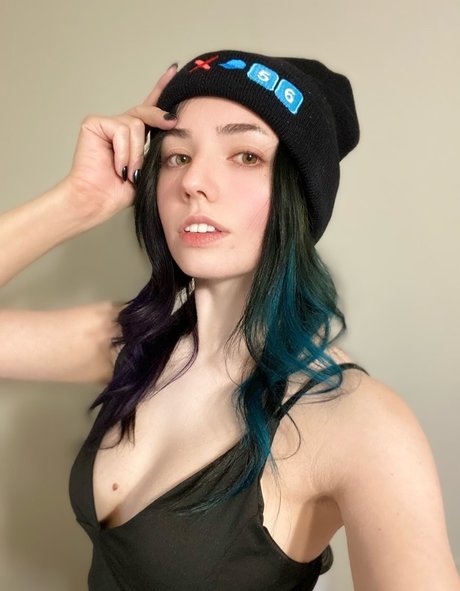 Charleemanderz pornstar sexy photo