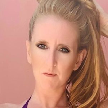 elliemay09 model pretty pics