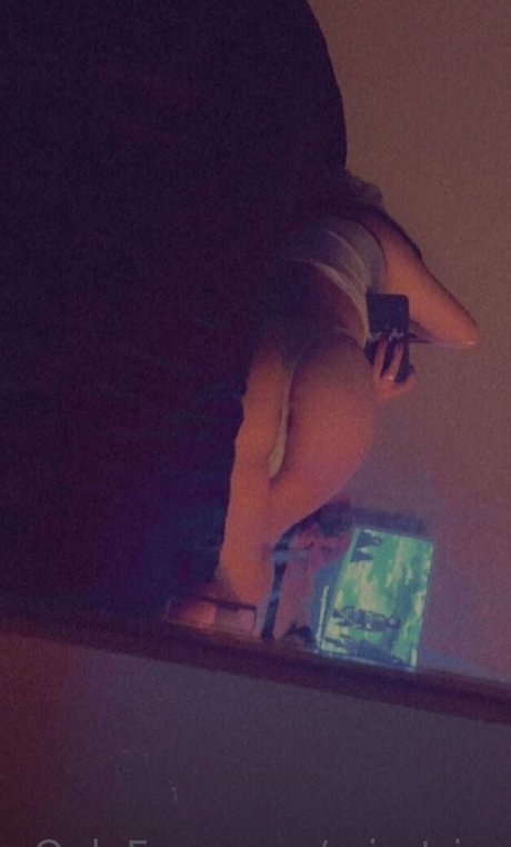 Misstrixs model adult pics