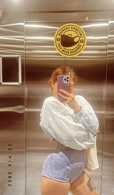 angrrboda star adult gallery