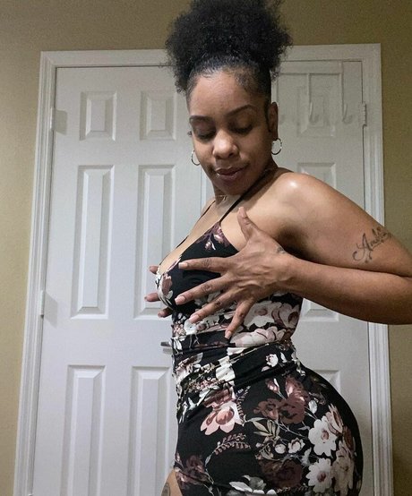 AmberTamar pornstar nude gallery