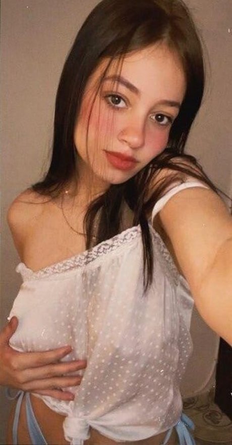 blonde hot wife onlyfans sexy nude photo