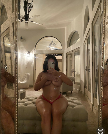 chubby latina teen onlyfans hd picture