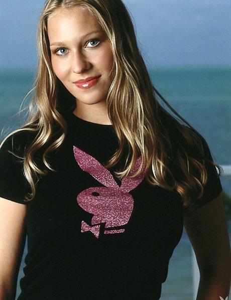 Lena Specht xxx actress photos