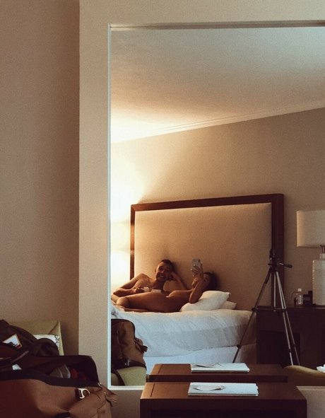 meeshmo sex actress pic